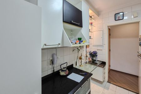 Apartamento para alugar com 77m², 3 quartos e 2 vagasCozinha - Armários