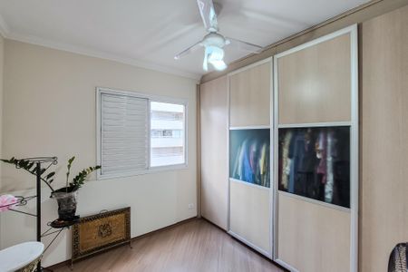 Apartamento para alugar com 77m², 3 quartos e 2 vagasQuarto 2