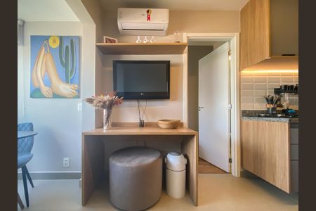 Sala de apartamento para alugar com 1 quarto, 26m² em Vila Olímpia, São Paulo