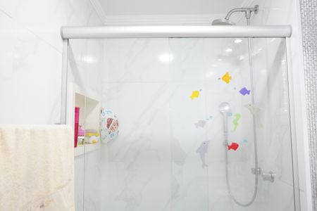 Apartamento à venda com 76m², 3 quartos e 2 vagasBanheiro