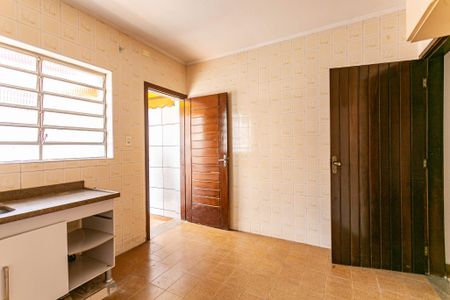Cozinha de casa para alugar com 2 quartos, 140m² em Vila Brasilio Machado, São Paulo