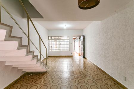 Sala de casa para alugar com 2 quartos, 140m² em Vila Brasilio Machado, São Paulo