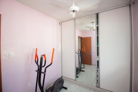 Quarto 1 de apartamento para alugar com 2 quartos, 47m² em Betim Industrial, Betim