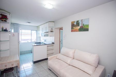 Sala de apartamento para alugar com 2 quartos, 47m² em Betim Industrial, Betim