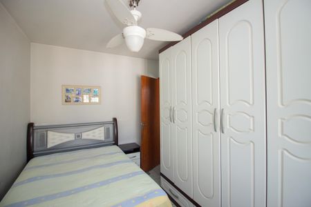 Quarto 2 de apartamento para alugar com 2 quartos, 47m² em Betim Industrial, Betim
