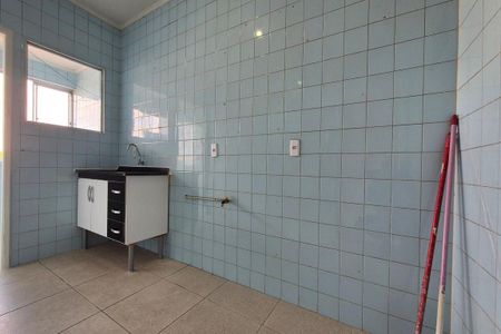 Apartamento para alugar com 76m², 2 quartos e sem vagaCozinha 