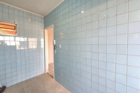Apartamento para alugar com 76m², 2 quartos e sem vagaCozinha 