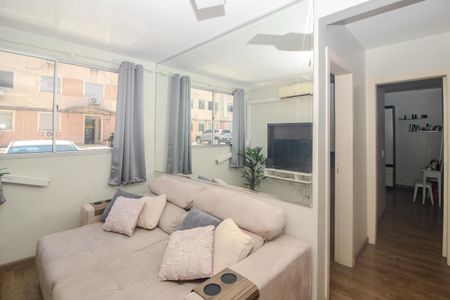 Sala de apartamento à venda com 2 quartos, 53m² em Coronel Aparicio Borges, Porto Alegre