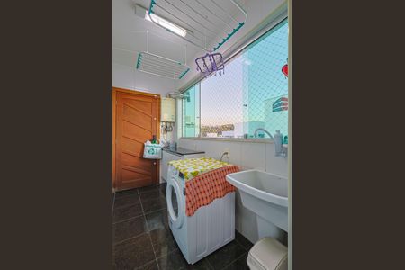 Apartamento à venda com 220m², 4 quartos e 4 vagas