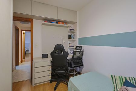 Apartamento à venda com 220m², 4 quartos e 4 vagas