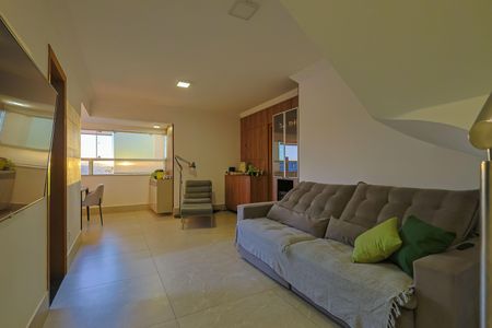 Apartamento à venda com 220m², 4 quartos e 4 vagas