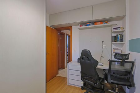 Apartamento à venda com 4 quartos, 220m² em Cidade Nova, Belo Horizonte