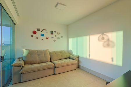 Apartamento à venda com 220m², 4 quartos e 4 vagas