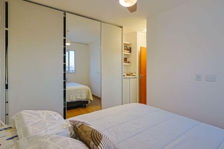 Apartamento à venda com 220m², 4 quartos e 4 vagas