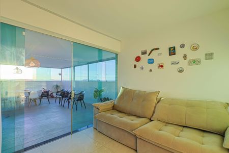Apartamento à venda com 220m², 4 quartos e 4 vagas