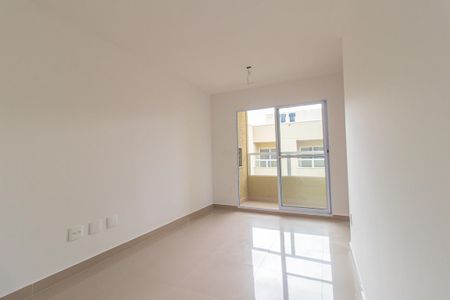 Sala de apartamento para alugar com 2 quartos, 44m² em Cidade Industrial, Curitiba