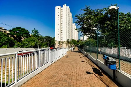 Apartamento para alugar com 44m², 2 quartos e sem vagaÁrea comum