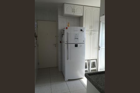 Apartamento para alugar com 89m², 2 quartos e 2 vagasCozinha