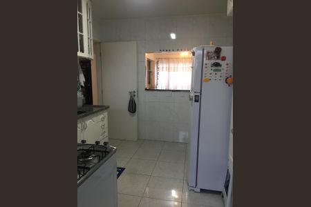 Apartamento para alugar com 89m², 2 quartos e 2 vagasCozinha