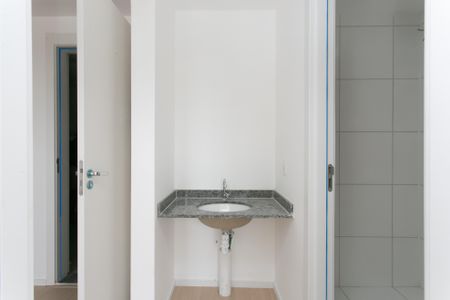 Apartamento para alugar com 35m², 2 quartos e sem vaga Apartamento para alugar com 35m², 2 quartos e sem vagaBanheiro - Lavatório