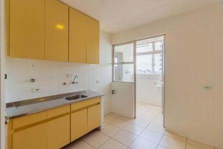 Apartamento à venda com 68m², 2 quartos e 1 vagaCozinha