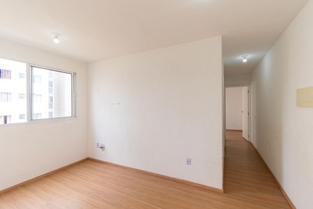 Sala de apartamento para alugar com 2 quartos, 41m² em Jardim Egle, São Paulo