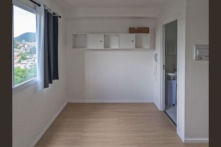 Kitnet/Studio para alugar com 1 quarto, 17m² em Jardim Jaragua (sao Domingos), São Paulo