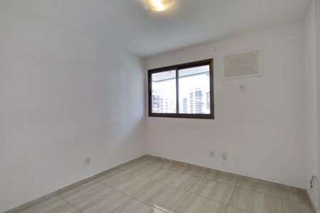 Apartamento para alugar com 71m², 2 quartos e 2 vagasQuarto 2