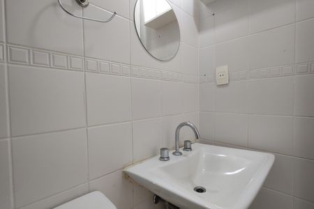 Apartamento para alugar com 71m², 2 quartos e 2 vagasBanheiro Social