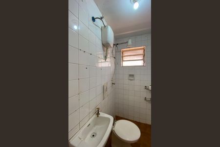 Casa para alugar com 200m², 3 quartos e 2 vagasBanheiro de serviço