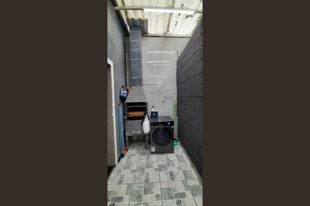 Casa à venda com 150m², 3 quartos e 1 vaga Casa à venda com 150m², 3 quartos e 1 vagaChurrasqueira