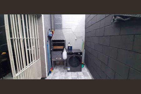 Casa à venda com 150m², 3 quartos e 1 vaga Casa à venda com 150m², 3 quartos e 1 vagaChurrasqueira