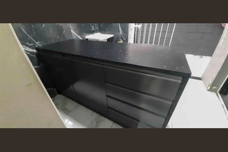 Casa à venda com 150m², 3 quartos e 1 vaga Casa à venda com 150m², 3 quartos e 1 vagaÁrea de Serviço