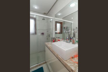 Casa de condomínio para alugar com 600m², 5 quartos e 4 vagasBanheiro da Suíte