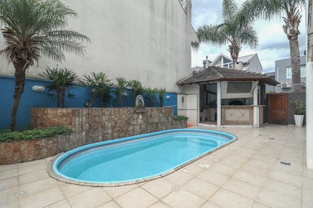 Casa de condomínio para alugar com 600m², 5 quartos e 4 vagasPiscina