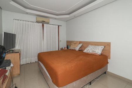 Casa de condomínio para alugar com 600m², 5 quartos e 4 vagasQuarto Suíte