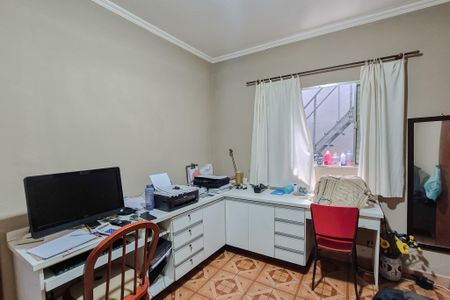 Casa à venda com 120m², 5 quartos e 2 vagasEscritório