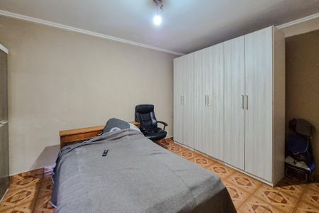 Casa à venda com 120m², 5 quartos e 2 vagasQuarto 3