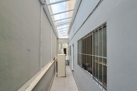Casa à venda com 120m², 5 quartos e 2 vagascorredor