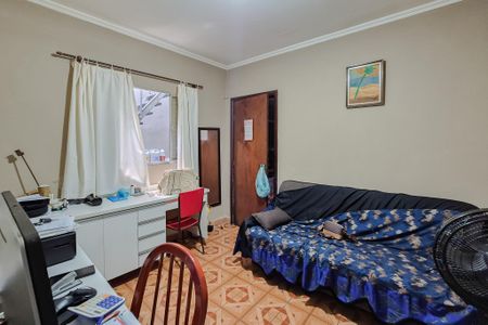 Casa à venda com 120m², 5 quartos e 2 vagasEscritório