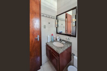 Casa à venda com 120m², 5 quartos e 2 vagasBanheiro Social 2