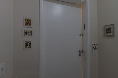 Apartamento à venda com 82m², 2 quartos e 1 vagaHall de entrada