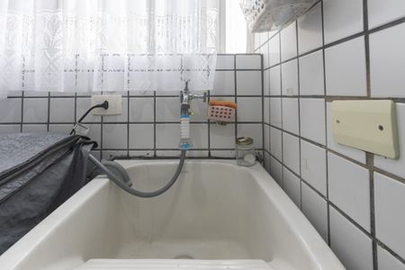 Apartamento à venda com 82m², 2 quartos e 1 vagaÁrea de Serviço