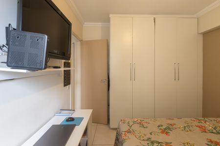 Apartamento à venda com 82m², 2 quartos e 1 vagaQuarto 2