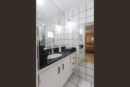 Apartamento à venda com 82m², 2 quartos e 1 vagaBanheiro