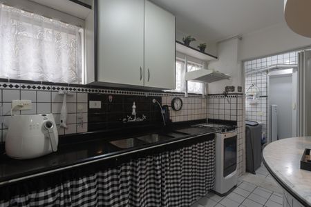 Apartamento à venda com 82m², 2 quartos e 1 vagaCozinha