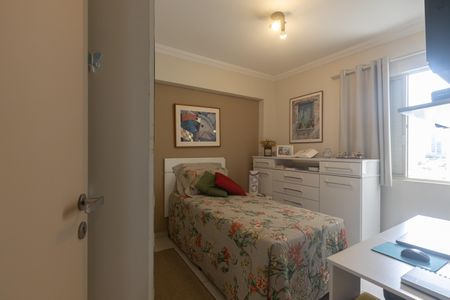 Apartamento à venda com 82m², 2 quartos e 1 vagaQuarto 2