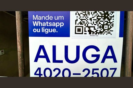 Casa para alugar com 250m², 1 quarto e 2 vagas Casa para alugar com 250m², 1 quarto e 2 vagasCódigo da placa WXHH-100