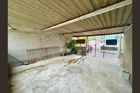 Casa para alugar com 250m², 1 quarto e 2 vagas Casa para alugar com 250m², 1 quarto e 2 vagasGaragem