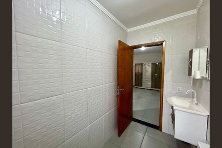 Casa para alugar com 250m², 1 quarto e 2 vagas Casa para alugar com 250m², 1 quarto e 2 vagasBanheiro